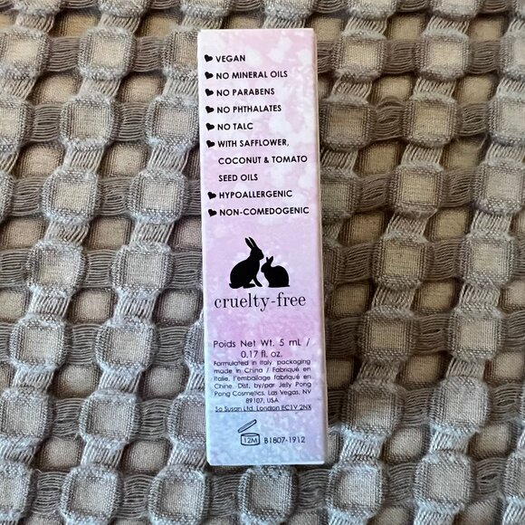 Jelly Pong Pong Cosmetic Lip Oil in Cherry Tomato - Picture 2 of 3